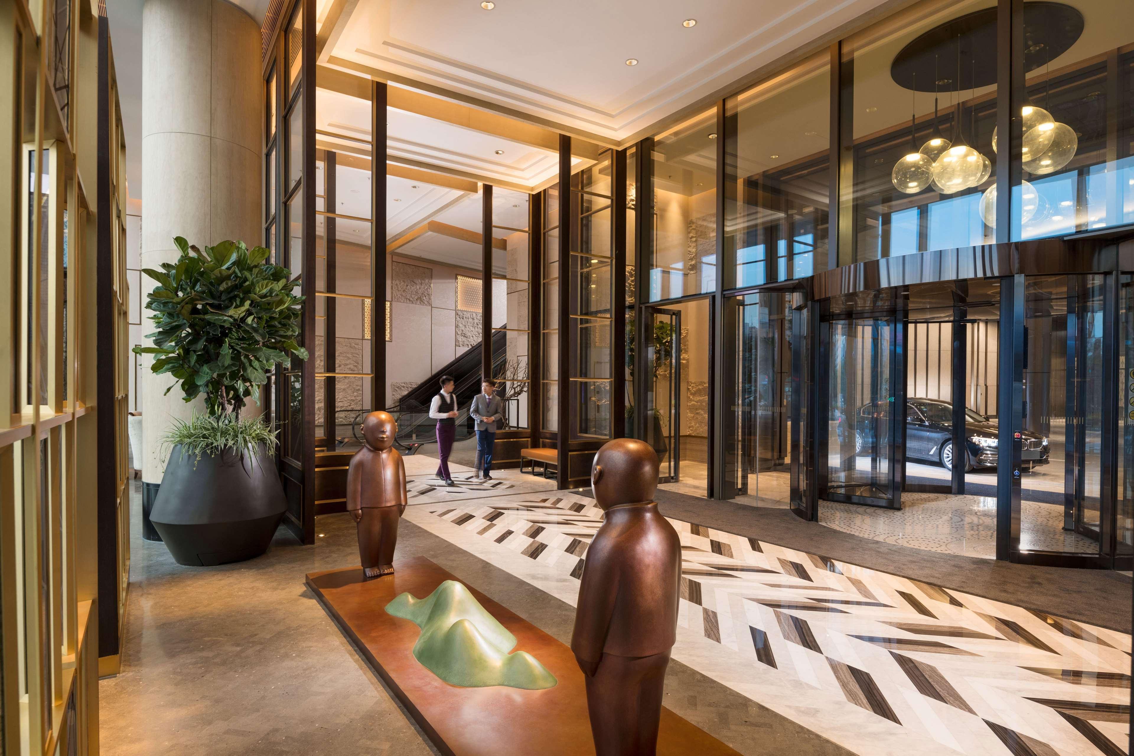 Conrad Shenyang Hotel Exterior photo